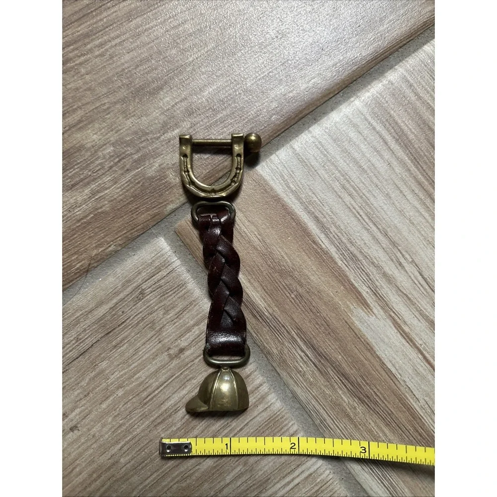 Brass Stirrup Riding Helmet Key‎ ring Braided Lariat Keychain Leather Horse POLO